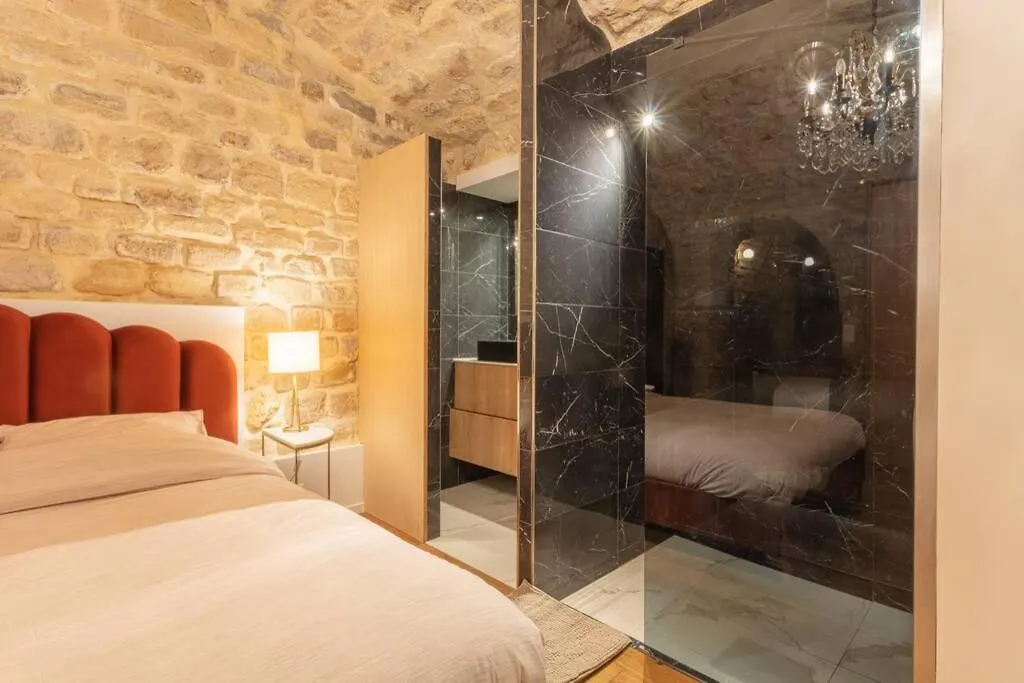 Apartment Luxury Countryside House Heart Of Historic Marais *